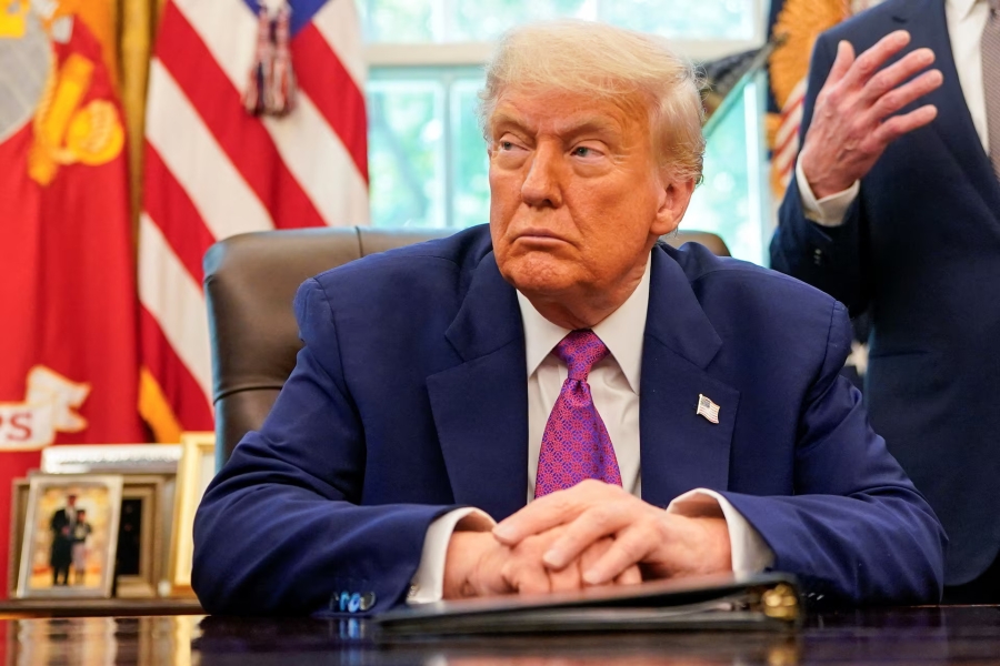 KRAJ DIPLOMATIJE, TRUMP PORUČIO: Primirje s Iranom je završeno!
