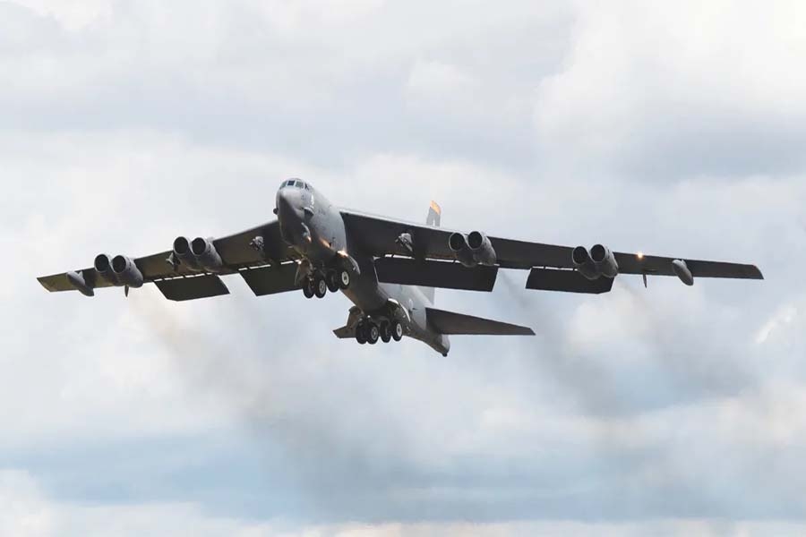 IZNENADNA ODLUKA: Američki strateški bombarderi B-52 napustili Veliku Britaniju, nakon...