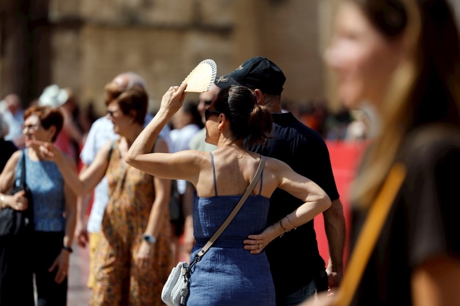 SPREMITE SE ZA VRHUNAC TOPLOTNOG UDARA:  Naredni dani donose neizdržive vrućine širom BiH
