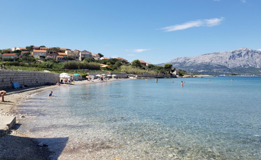 UPOZORENJE ZA TURISTE NA JADRANU: Bakterija u moru zatvorila poznatu plažu