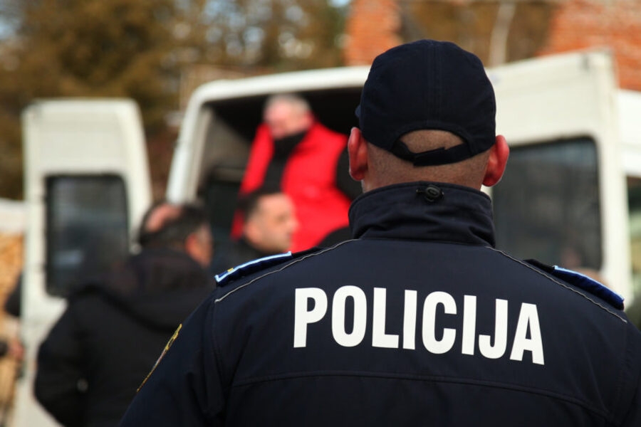 DETALJI ZLOČINA U BOSANSKOJ KRUPI: Žena ubila slijepog muža nakon kraće svađe u porodičnoj kući, poznato o kome se radi...
