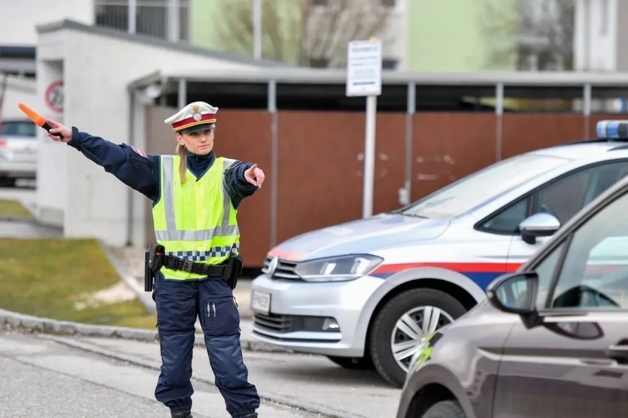 ASTRONOMSKA KAZNA ZA BH. DRŽAVLJANINA: Mladić divljao po Austriji, vozio čak 84 kilometra na sat više od ograničenja, sad mu prijete drakonske sankcije