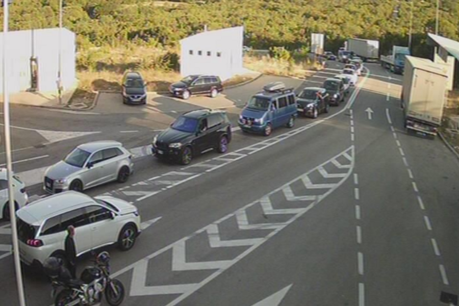TOTALNI KOLAPS NA GRANIČNIM PRELAZIMA: Evo gdje se čeka najduže