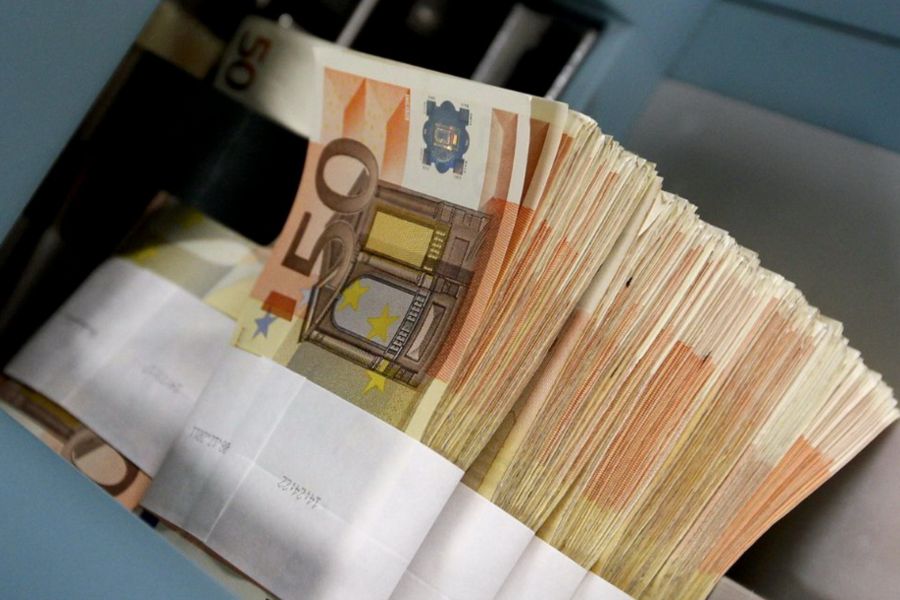 DRŽAVLJANIN BIH PAO NA GRANICI: Pokušao unijeti desetine hiljada eura u EU, pa dobio paprenu kaznu
