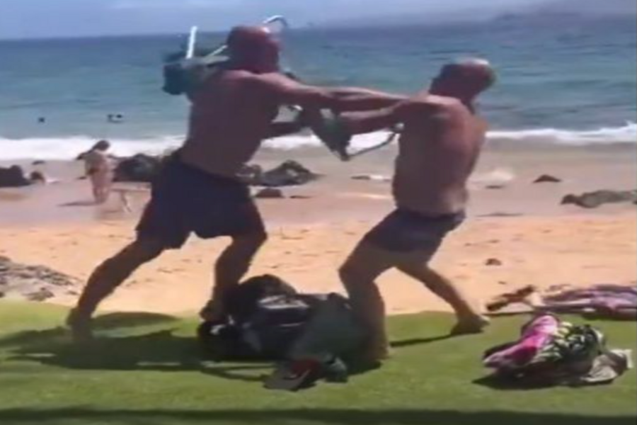 'AKO ŽELITE ZAVRŠITI U BOLNICI, DOĐITE OVAMO': Političar se potukao na plaži, kamere sve snimile (VIDEO)