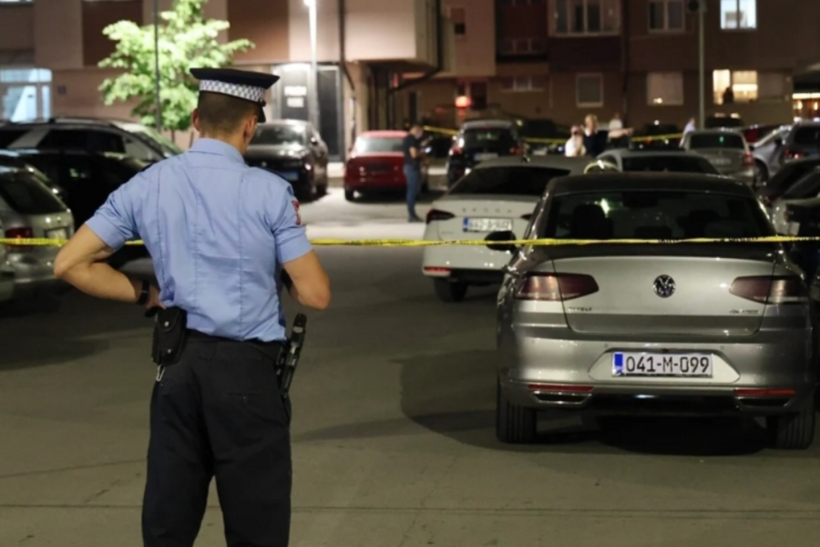 ISPLIVAO SNIMAK POKUŠAJA LIKVIDACIJE DABIĆA U LUKAVICI: Napadač ga pratio dok je šetao psa, pa mu pucao s leđa (VIDEO)