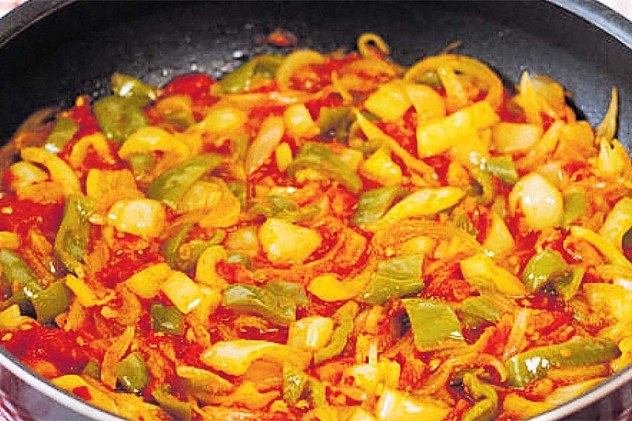 RECEPT STARI UVIJEK PALI: Na brzinu napravite izvrsni sataraš i ne zaboravite trik prije serviranja...