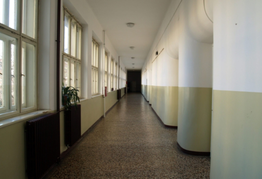 PREPOZNATLJIV IZGLED: Otkriven stvarni razlog zašto su se zidovi u Jugoslaviji bojali samo do pola