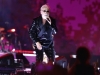 TRENUTAK KOJI JE ODUŠEVIO KOŠEVO: Dino Merlin prekinuo koncert zbog posebne poruke supruzi (VIDEO)