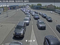VOZAČI, NAORUŽAJTE SE STRPLJENJEM: Na tri granična prijelaza duge kolone u oba smjera