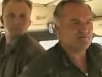SNIMAK IZ SREBRENICE KOJA POKAZUJE SVU MONSTRUOZNOST RATKA MLADIĆA: 'Dobro veče, ja sam general' (VIDEO)