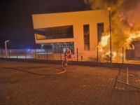 DRAMA U VITEZU: Požar progutao objekte poznate kompanije 'Derubis', policija i tužilaštvo pokrenuli hitnu istragu (FOTO)