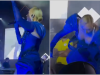 DRAMATIČAN MOMENAT U BUDVI: Brena se spotakla i pala, kolege joj odmah pritrčale u pomoć (VIDEO)