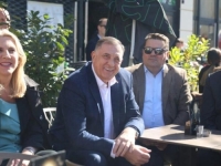 CIK ŽESTOKO KAZNIO SNSD: Koštao ih Dodikov govor i korištenje djece u političke svrhe