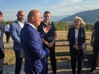 U ŠUJICI KOD KUPRESA: Grlić Radman dobio 'pojačanje' -'Nemojte se umoriti to svojoj djeci ponavljati...'