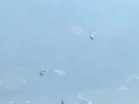 DRAMA U ZRAKU: Snimljen trenutak sudara helikoptera, oba su gasila požar...