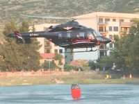 TEŠKA BORBA S VATRENOM STIHIJOM: Veliki požar na jugu BiH, od jutros djeluje helikopter...