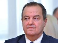 'MALI SLOBA' U ELEMENTU: Kad ministar policije Srbije priča o svjetskoj zavjeri protiv zločinaca