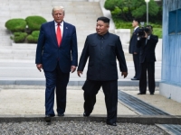 DIKTATOR NUDI POMOĆ?: Ako se Trump preplašio objave Sjeverne Koreje od 14. augusta, svi saveznici moraju se zabrinuti