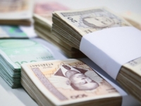 ŠTA POKAZUJE MAKROEKONOMIJA: Javni prihodi FBiH u prvih sedam mjeseci rasli za 100 miliona u odnosu na prošlu godinu, mali rast broja zaposlenih