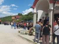 TUGA U KOTOR VAROŠI: Sahranjena Dragana Antešević koja je stradala bježeći od požara kod Omiša