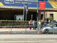 SAOBRAĆAJNA NESREĆA KOD RTV DOMA: Automobil udario pješaka