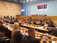 MALA BARA, PUNO KROKODILA: Za sedam zastupničkih mjesta u NSRS bori se čak 142 kandidata, među njima poznata imena...