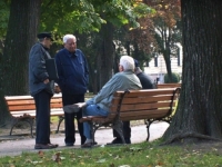 DOBRA VIJEST ZA PENZIONERE U OVOM DIJELU BiH: Po 100 KM stiže uz mirovinu