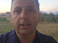 VUKANOVIĆ, UŽIVO S POŽARIŠTA: 'Dok Vlada RS baca desetine miliona maraka na zgradurine, kupovinu glasova i punjenje džepova...'