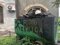 NAPETO U ZENICI: Rudari i šestu noć proveli u jami, danas stiže podrška...