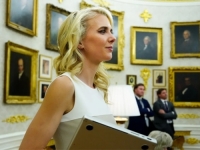 NOVI SKANDAL U BIJELOJ KUĆI: Da li je Trumpova ljubavnica Natalie Harp, žena zbog koje je on ponizio Marka Rubija i izazvao gnjev u Washingtonu?!