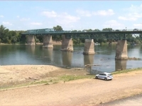 DRAMATIČNO NA SJEVERU BiH: Sava se povukla, a ribari kod Brčkog ugledali kosti koje asociraju na ljudske