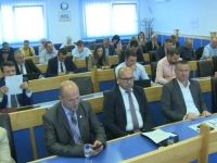 NOVA IZBORNA UTRKA SA STARIM LICIMA U POLITICI: Čak 384 kandidata u borbi za fotelje u Skupštini BPK