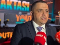 VELIČANJE RATNOG ZLOČINCA OD DODIKOVIH KADROVA: Dok žrtve još tragaju za kostima najmilijih, u Laktašima žele ulicu nazvati po Ratku Mladiću