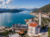 NOVE KOMUNALNE TAKSE U NEUMU: Turističke agencije otkazuju izlete zbog visokih nameta