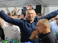 'KOLIKO SI POKRAO TAJ NAROD KOJI NAVODNO TOLIKO VOLIŠ?': Burno na društvenim mrežama, Nešićev pokušaj srbovanja doživio potpuni fijasko
