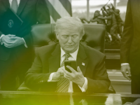 BIZARNA OBJAVA DONALDA TRUMPA: Podijelio fotografiju preminulog senatora uz riječi 'Lindsey se zabavlja...', detalji ostavljaju u nevjerici