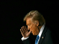 TRUMPOV PLAN DOŽIVIO FIJASKO: Pomorska blokada ne djeluje, SAD povlače očajnički potez