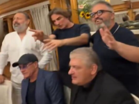 NEUGODNO PRED KAMERAMA:  Vučićević i ekipa spopali Van Dammea, Mitrović 'šamarao' bivšeg muža Dragane Mirković (VIDEO)