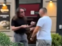 'P* TI MATERINA, ŠTO NEĆEŠ DA SE SLIKAŠ?': Poznati pjevač doživio neprijatnost u Sarajevu, kruži snimak incidenta (VIDEO)