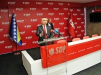 OŠTRA REKACIJA IZ SDP-a: SDA je državni udio u Željezari svela na osam posto, Pivić glumi njenog spasioca