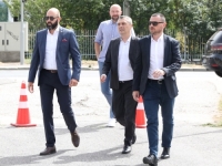 'SB' ISPRED TUŽILAŠTVA BiH: 'Ovo je tek početak'; Podnešene krivične prijave protiv četiri osobe zbog negiranja ratnih zločina i veličanja ratnih zločinaca (FOTO)