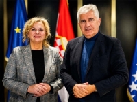 'KOJEM HDZ-u VI PRIPADATE...': Društvene mreže gore nakon čestitke Željane Zovko upućene Draganu Čoviću, ukinuti su komentari, ali prekasno...