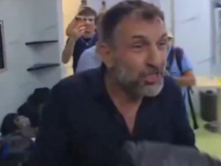 HAOS U SVLAČIONICI: Predsjednik Dinama iz kese za smeće istresao gutu novčanica (VIDEO)