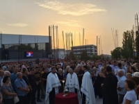 U ORGANIZACIJI OPŠTINE ISTOČNO NOVO SARAJEVO: Sramotno veličanje zločinca Mladića u Istočnom Sarajevu uz bakljadu
