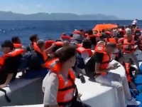 OBJAVLJEN SNIMAK UŽASNUTIH PUTNIKA SA TRAJEKTA: Vriska i panika u kabini dok brod tone