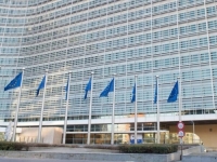 VUČIĆU STIGLO UPOZORENJE IZ EU ZBOG IBRA: 'Ne doprinosite normalizaciji odnosa'