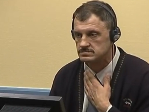 PRIZNANJE KOJE JE ZAPREPASTILO SVIJET: Činio je monstruozne zločine, ubijao djecu, silovao žene, a onda je stao pred suce...