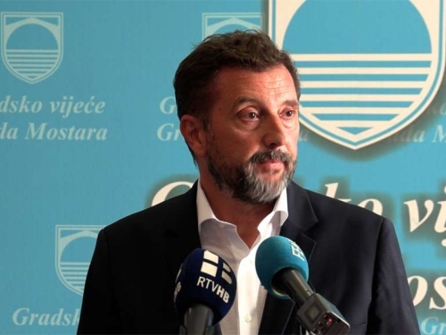 GRADONAČELNIK MOSTARA PODIŽE TENZIJE: 'Posebno je indikativno da sada šute oni koji su prethodnih dana glasno tvrdili da se bore za...'