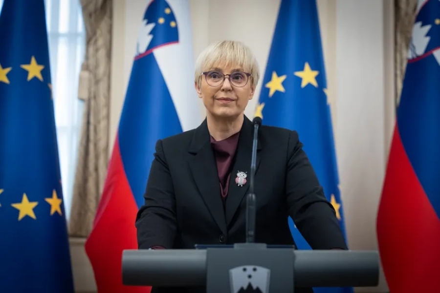 RUŠENJE NATAŠE PIRC MUSAR: Predsjednici Slovenije prijeti opoziv, upleteni i Rusi!